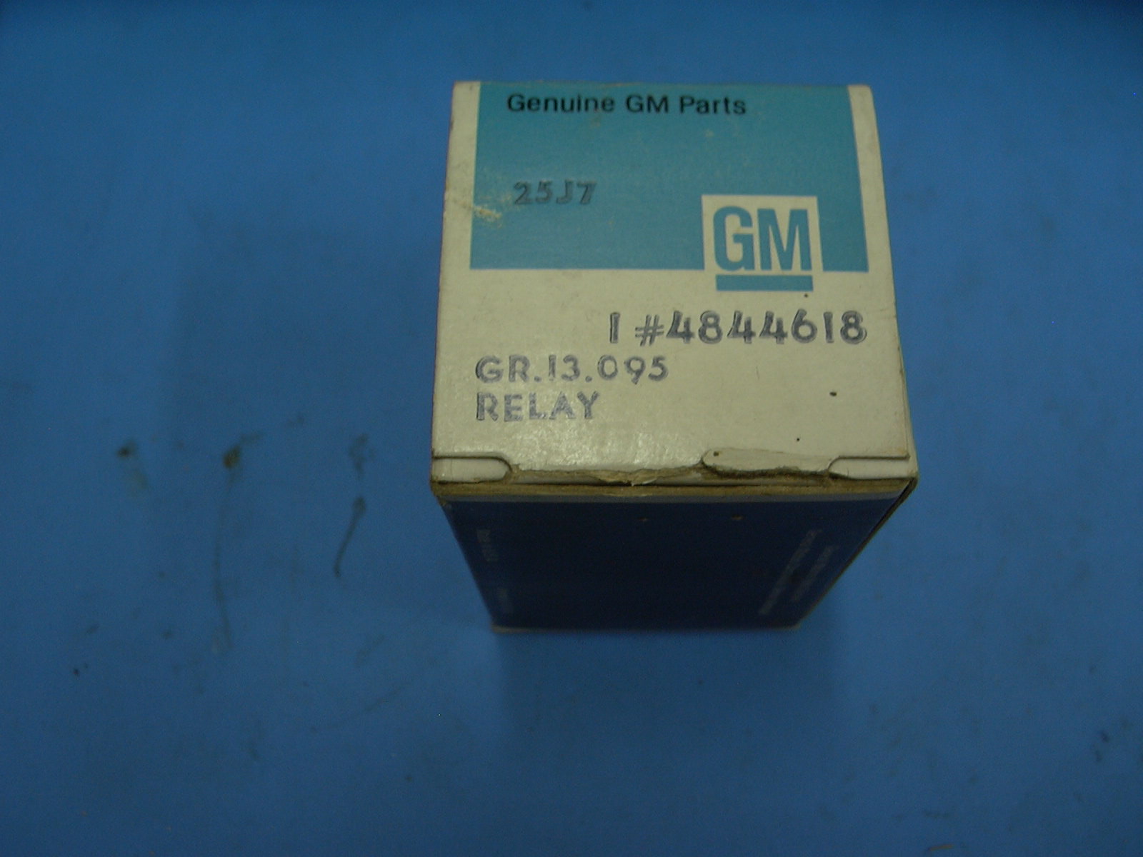 1961-1962 Oldsmobile Power Window and Seat Relay NOS # 4844618 box