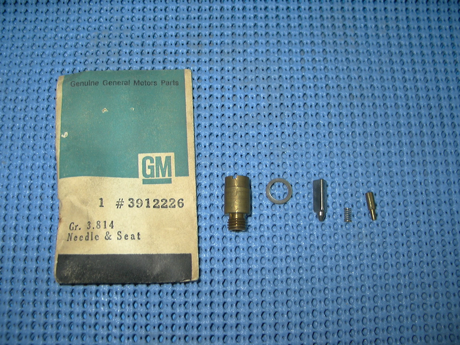 1967 Chevrolet Carburetor Needle and Seat NOS # 3912226