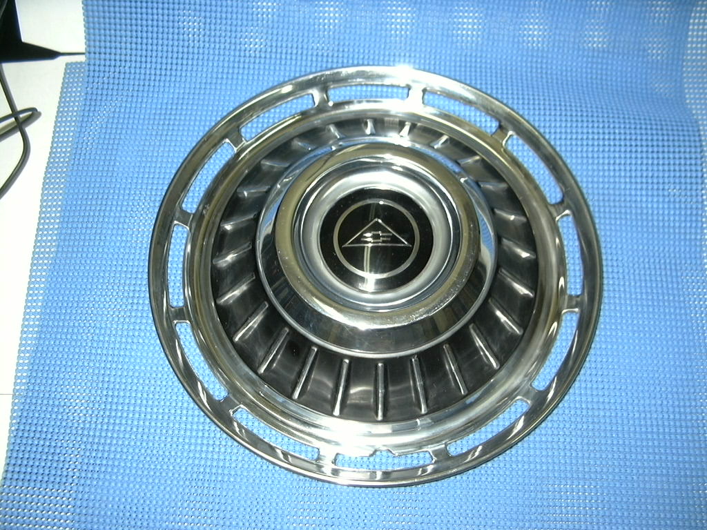 1962 - 1964 Chevrolet Wheel Cover with Emblem NOS # 3821404