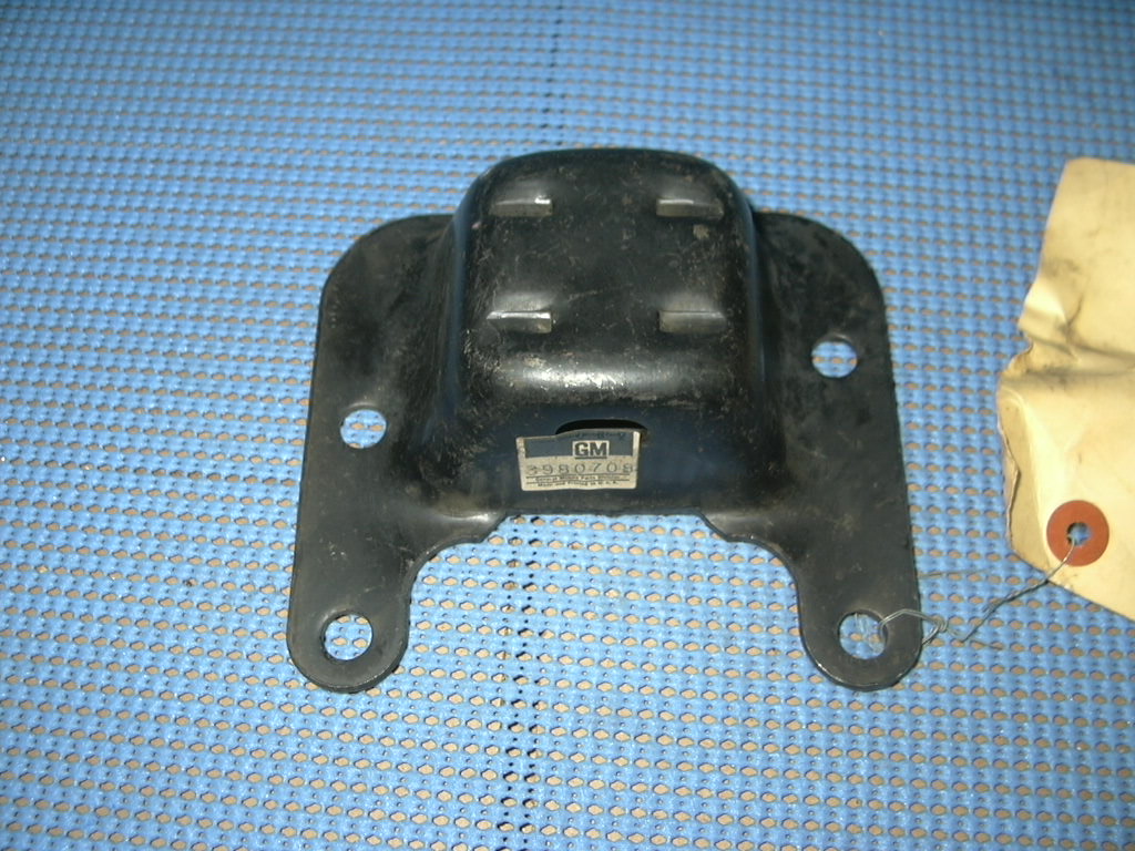 1968- 1972 Chevrolet Right Hand Engine Mounting Bracket NOS # 3980708