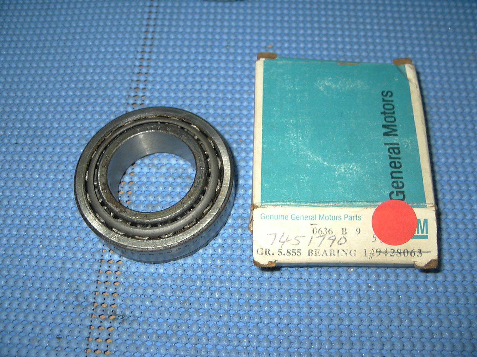 1969-1976 GM Rear Wheel Bearing NOS # 9428063