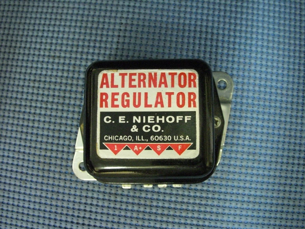 Niehoff Voltage Regulator NOS # CN8-391