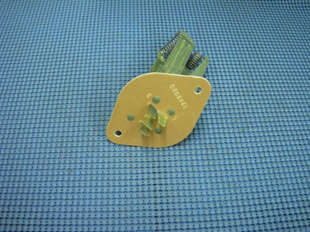 1969 - 1970 Chevrolet A/C and Heater Blower Motor Resister NOS # 3949920