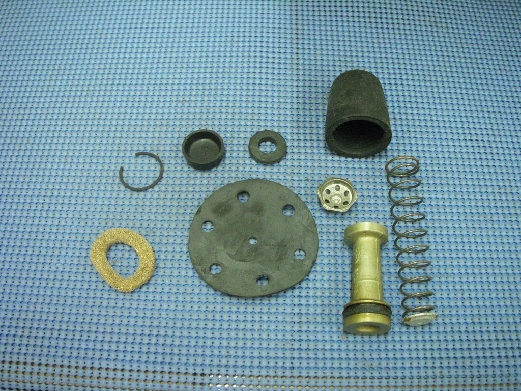 Raybestos Element3 Brake Master Cylinder Repair Kit - Fits Select American Motors, Edsel, Ford Models