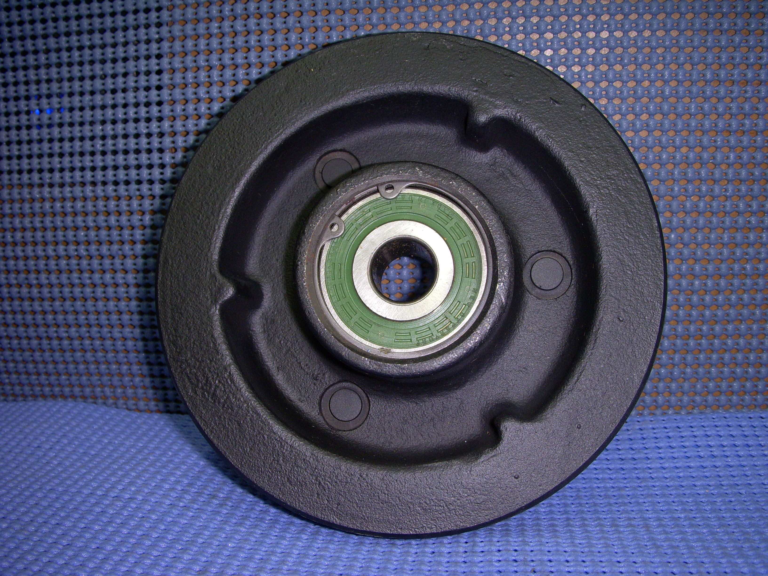 1961 Cadillac A/C Compressor Drive Pulley with Bearing and Armature NOS # 5914685