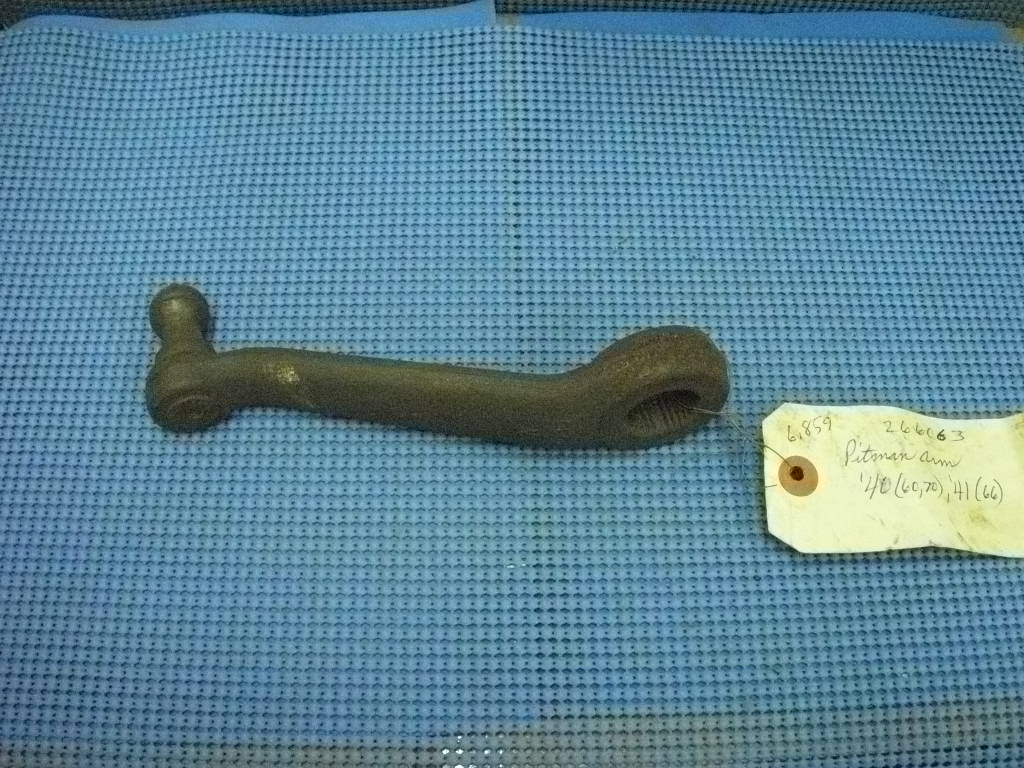 1940 - 1941 Oldsmobile Steering Pitman Arm With Ball Stud NOS # 266063