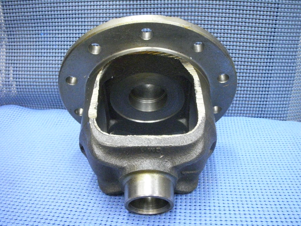 1988 - 2012 GMC Differential Gear Case NOS # 26018131