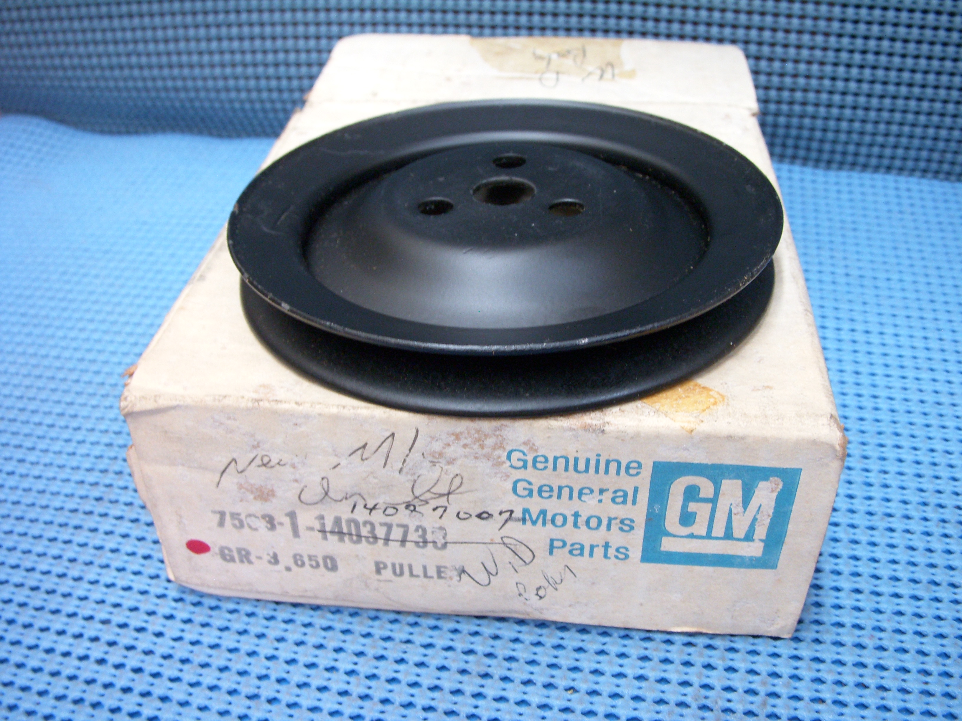 1968 - 1975 GM Air Injection Reactor Pump Pulley NOS # 14037738