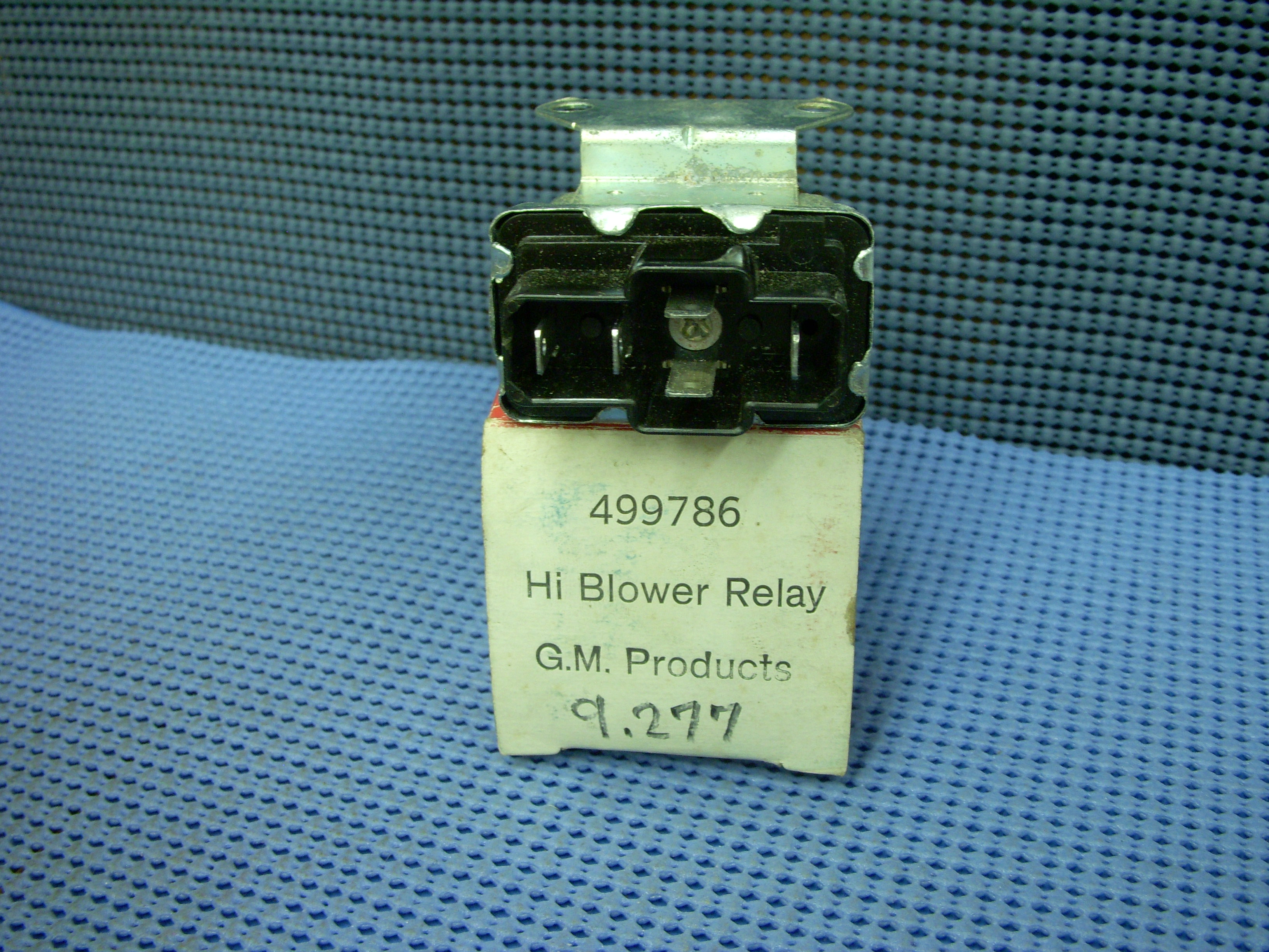 1975 - 1980 GM Relay NOS # 499786