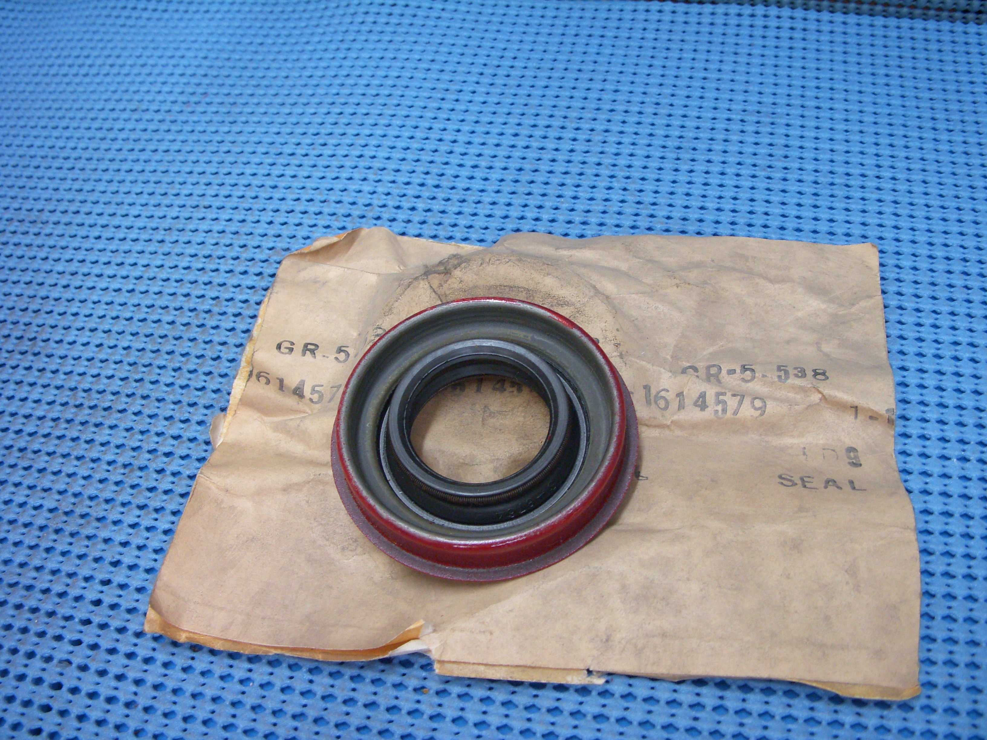 1979 - 1985 GM Final Drive Side Bearing Output Shaft Seal NOS # 1614579
