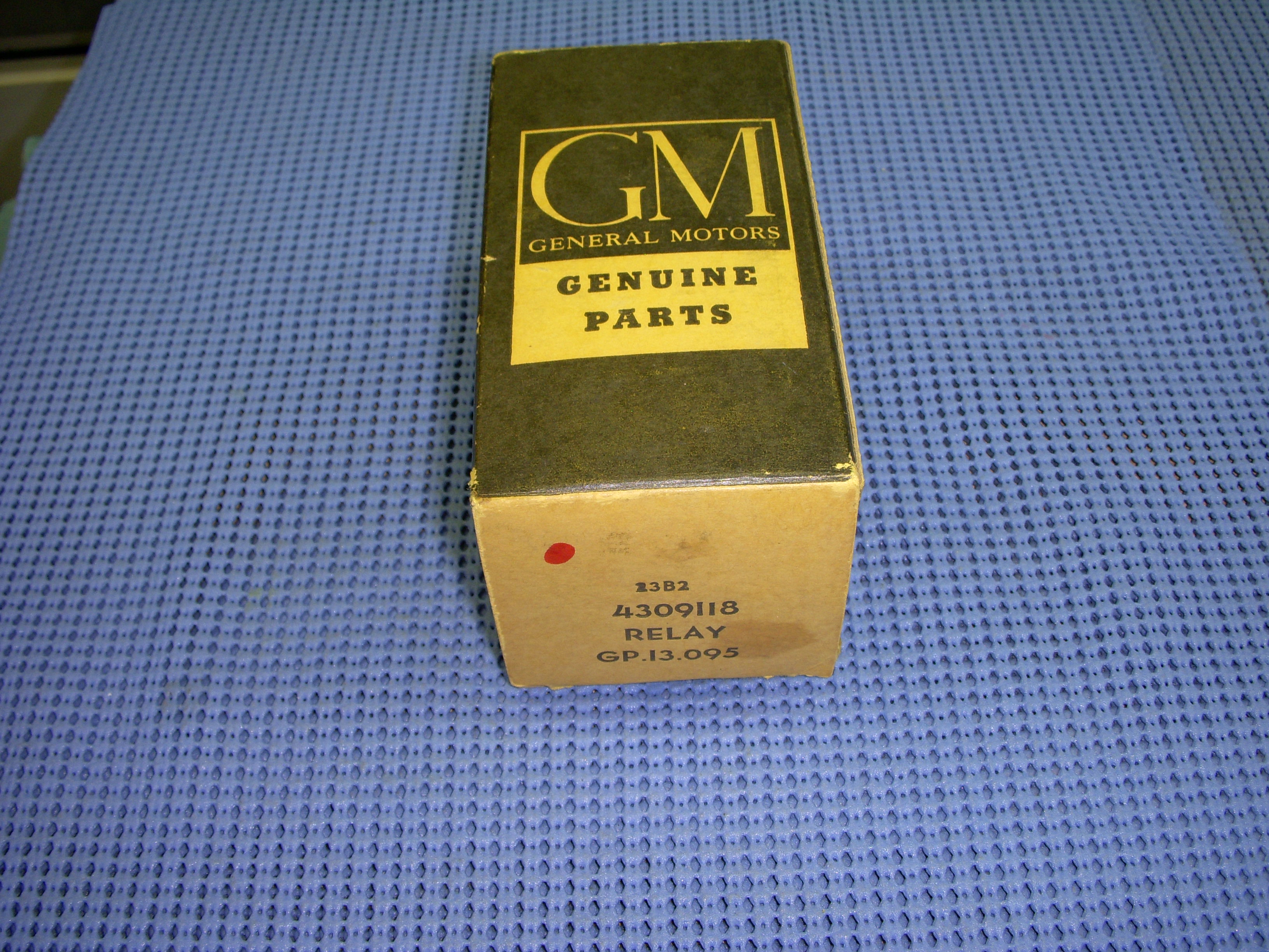 CTS Power Seat Motor Relay Switch For Pontiac 1960-1976 – 4 & 6 Way, GM 5717528