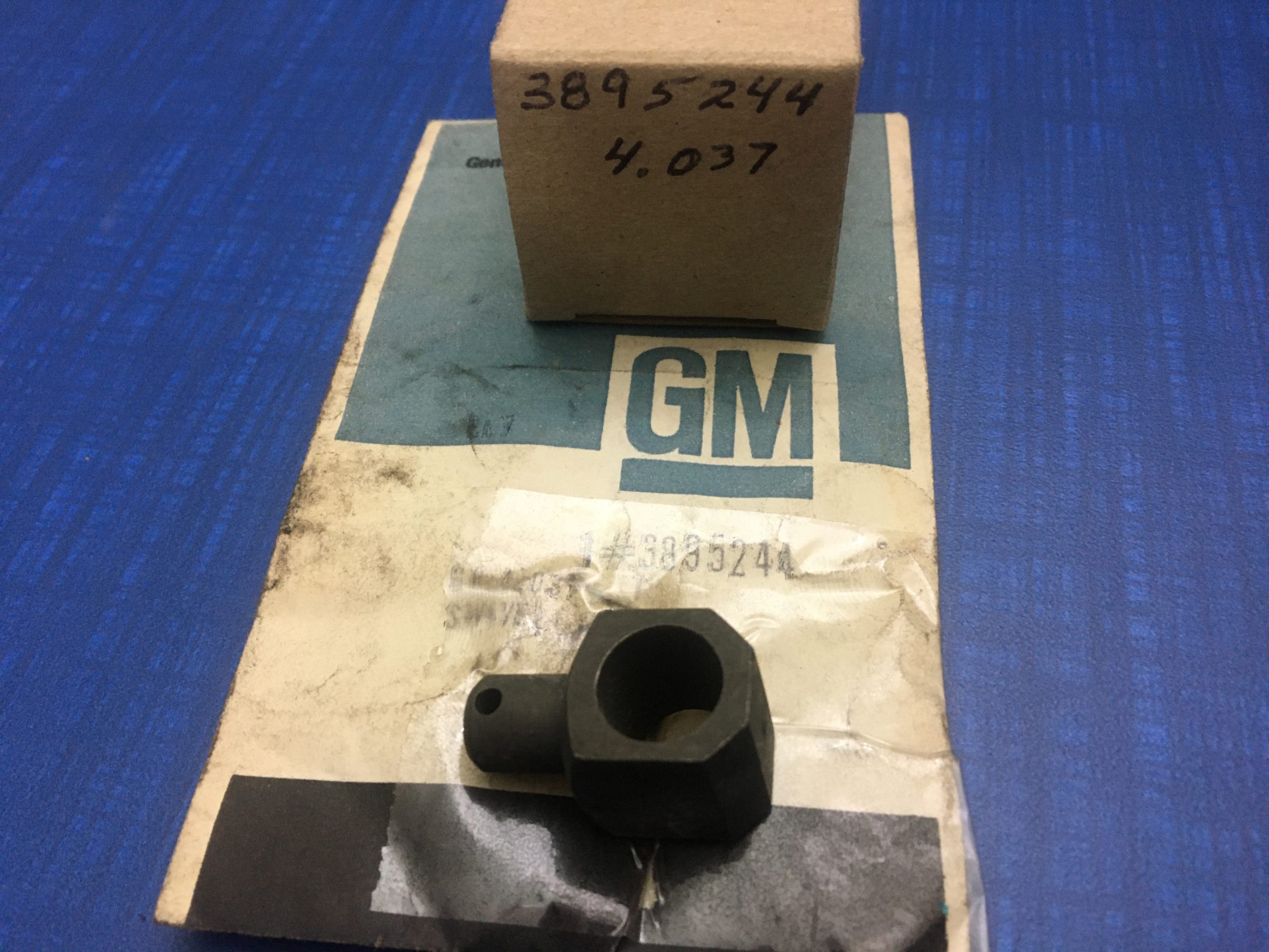1967 - 1972 Chevrolet NOS Transmission Gearshift Control Rod Swivel GM ...