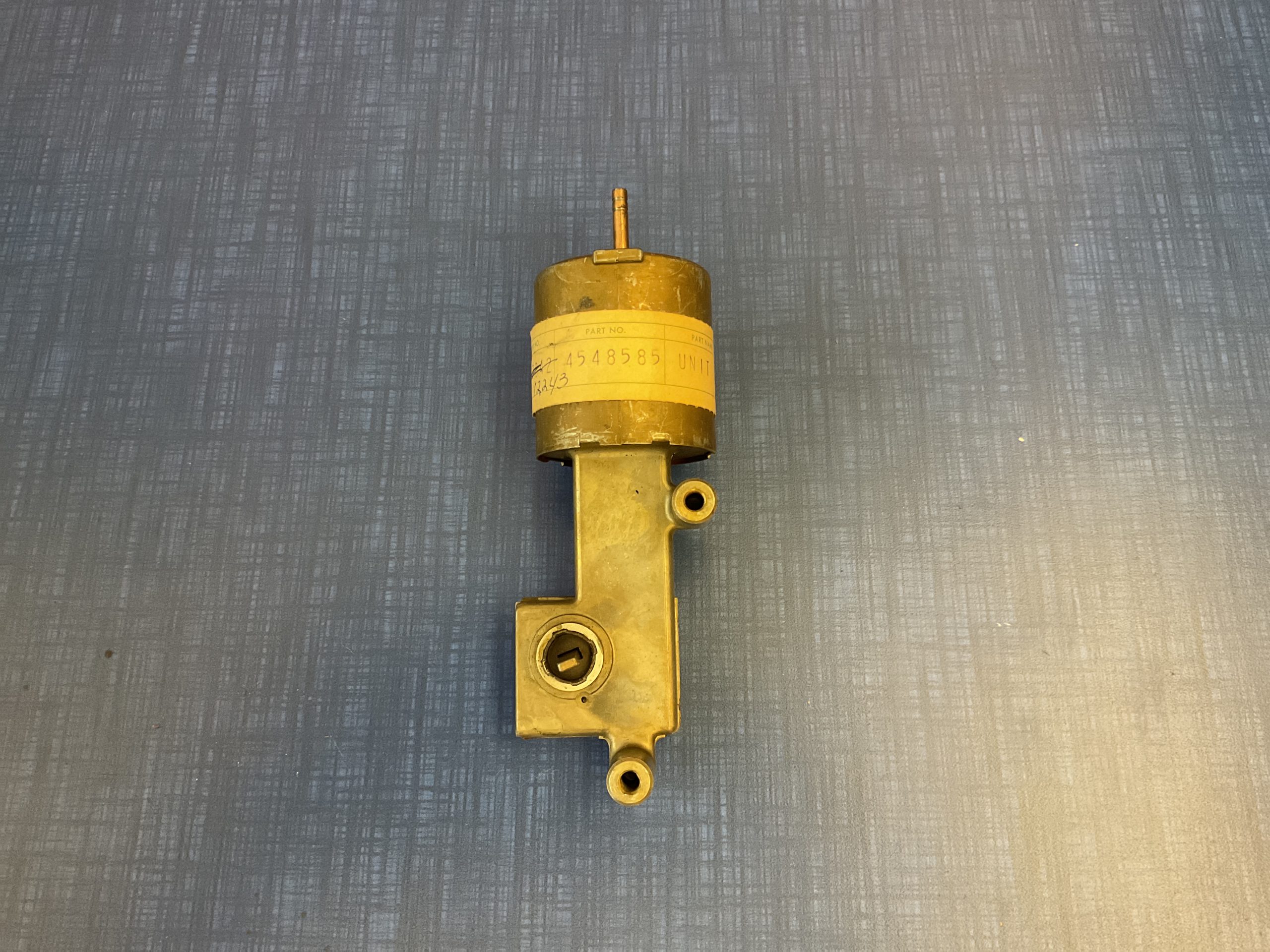 SPARK OEM GM 16626972 Power Trunk Lid Lock Release Actuator, New Out Of Box