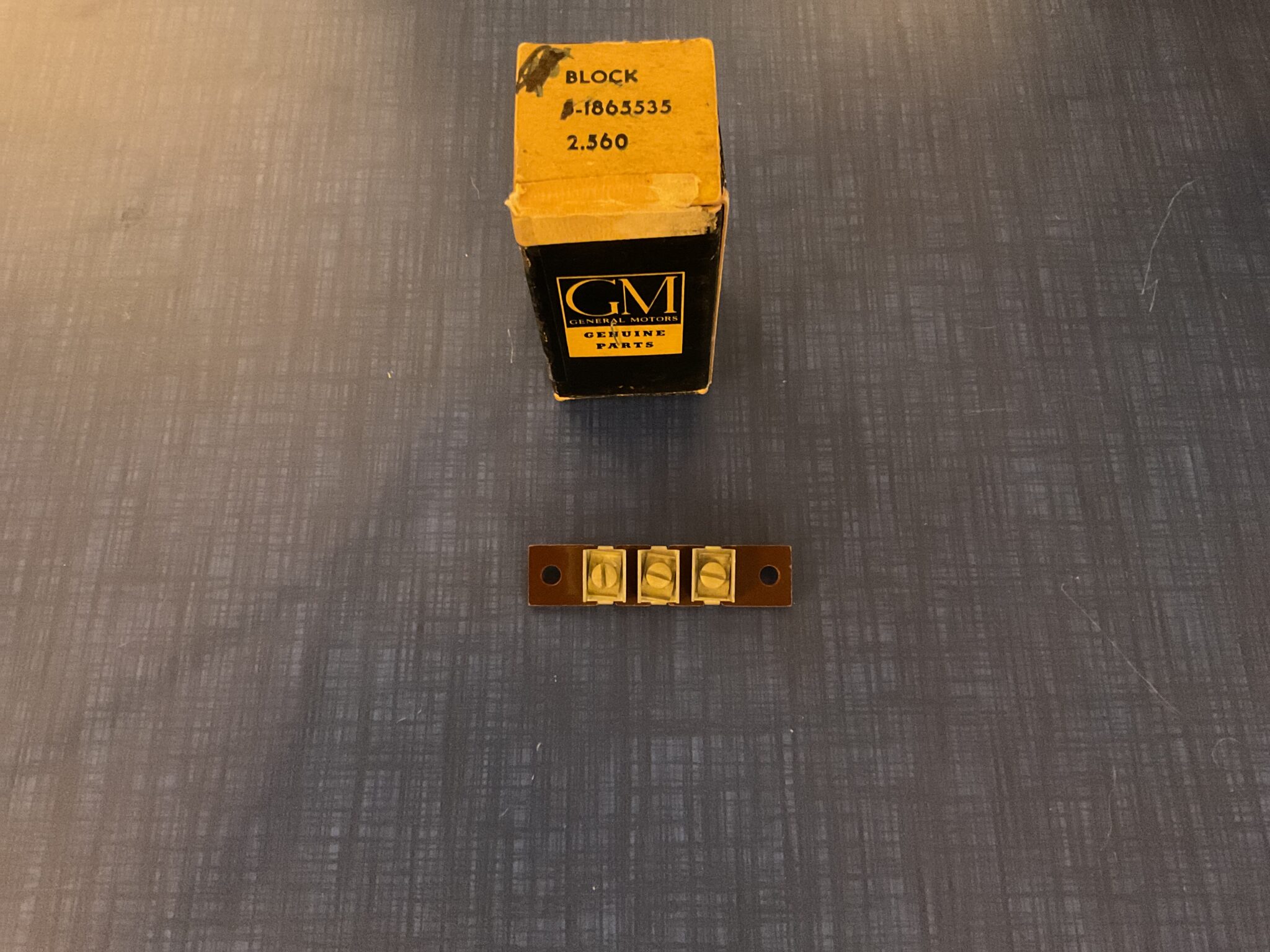 GM Genuine Parts 22901652 Black Headlamp Switch Togo - View #10